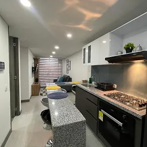 Apartamento Magnifico Y Confortable Amoblado # 303, Bogotá